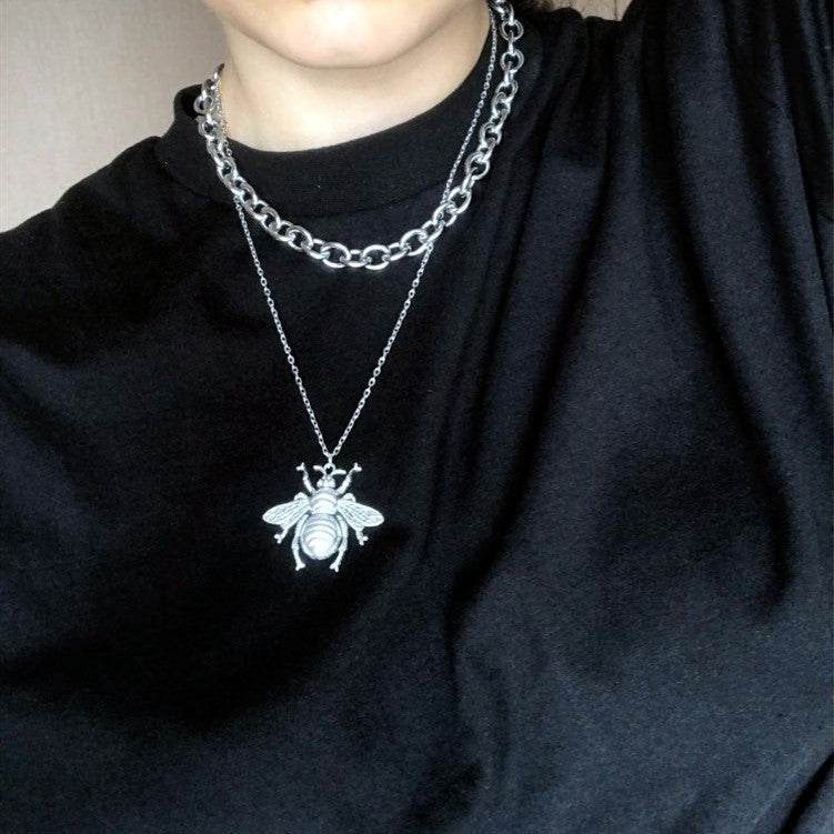 Wholesale Retro hot selling alloy necklace round bead chain animal clavicle chain